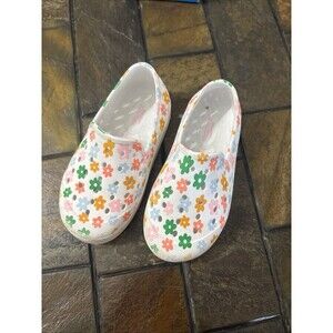 Girls Old Navy Multicolored Water Shoes Kids Size 6 Floral White